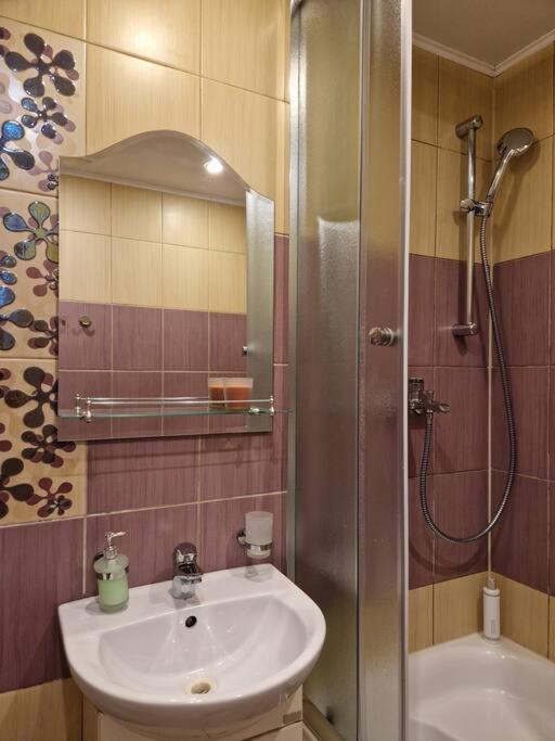 Ilguciema Apartment รีกา ภายนอก รูปภาพ
